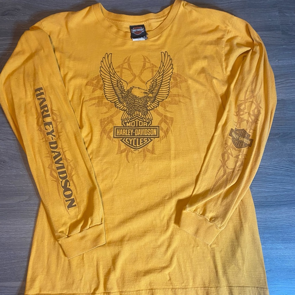 Y2K Harley-Davidson Yellow Long Sleeve Eagle & Bar & Shield - TSI Columbia, CT